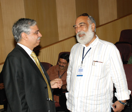 Shriji Arvind Singh Mewar of Udaipur and Mr Sunil Munjal at ISB Session 2008